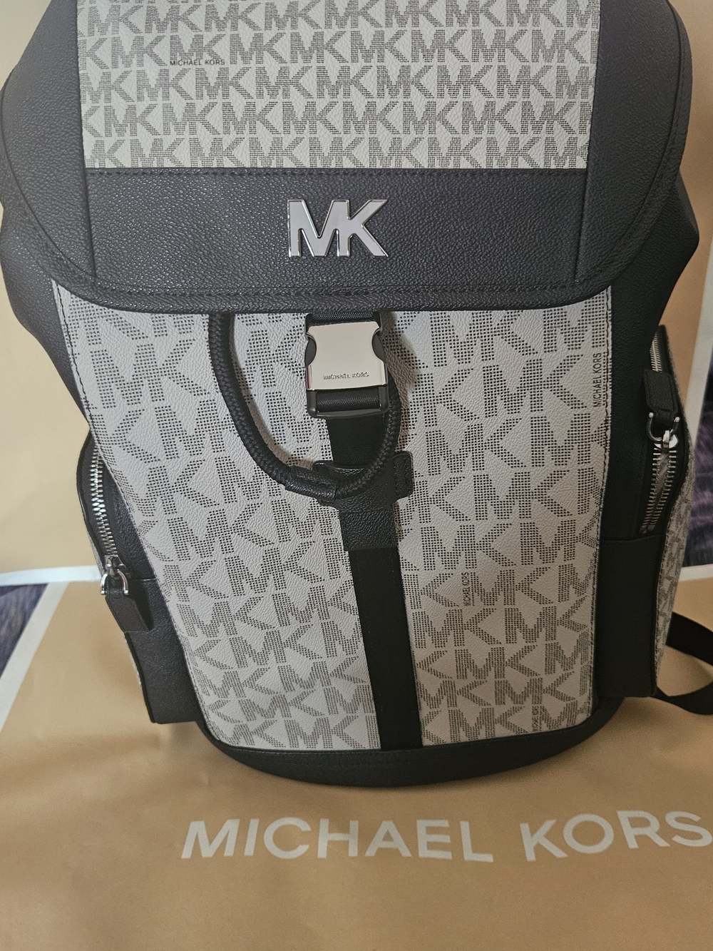 Michael Kors Cooper Medium Signature Logo City Backpack PG/BLK/MULTI - Picture 2 of 7